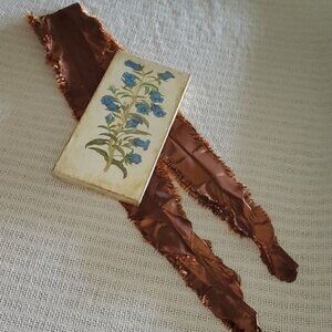 Vintage Elegant Copper Goldish Hues of Brownish Orange Long Accent Scarf‎